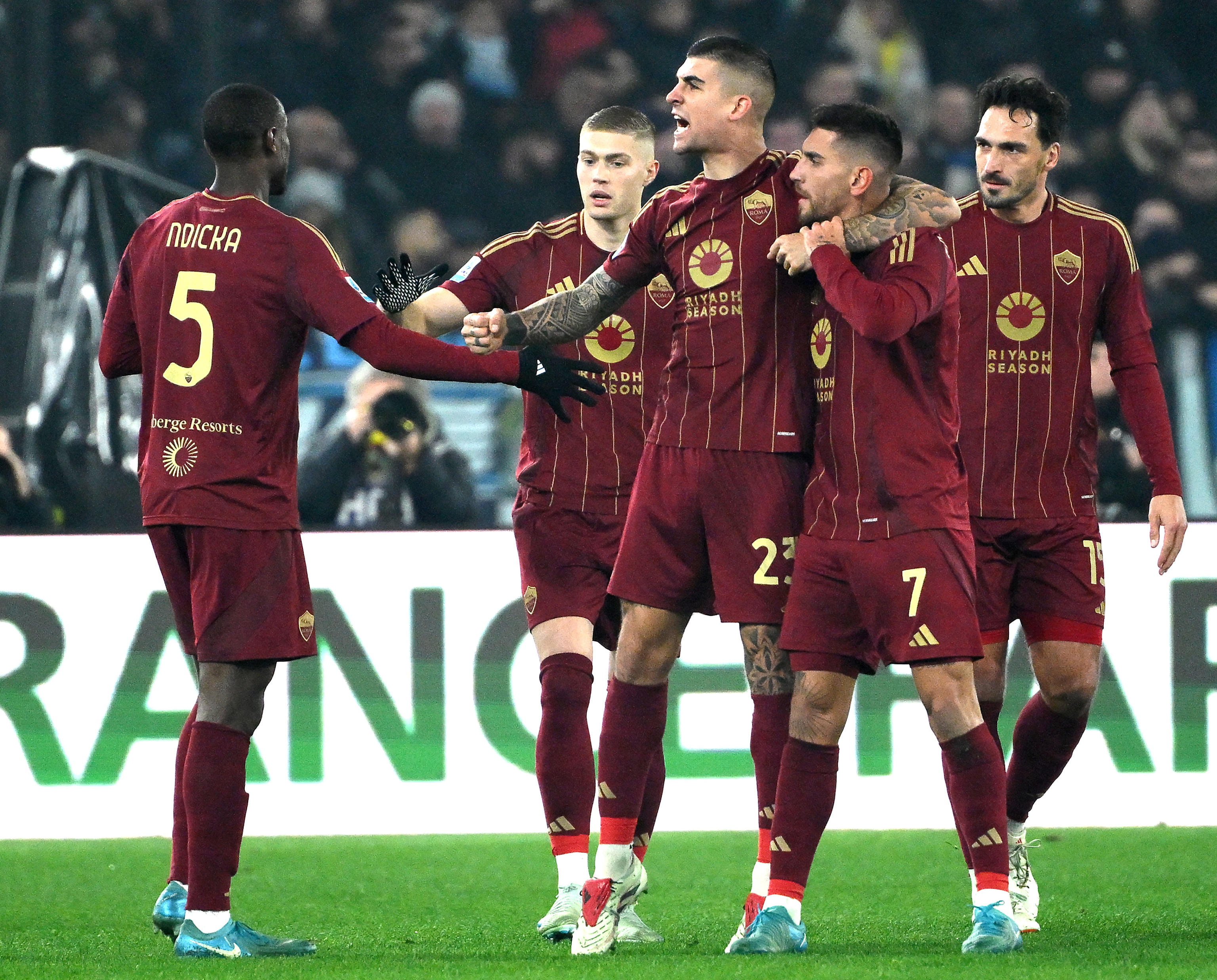 拉齐奥锋线状态火热，备战新赛季首战的简单介绍