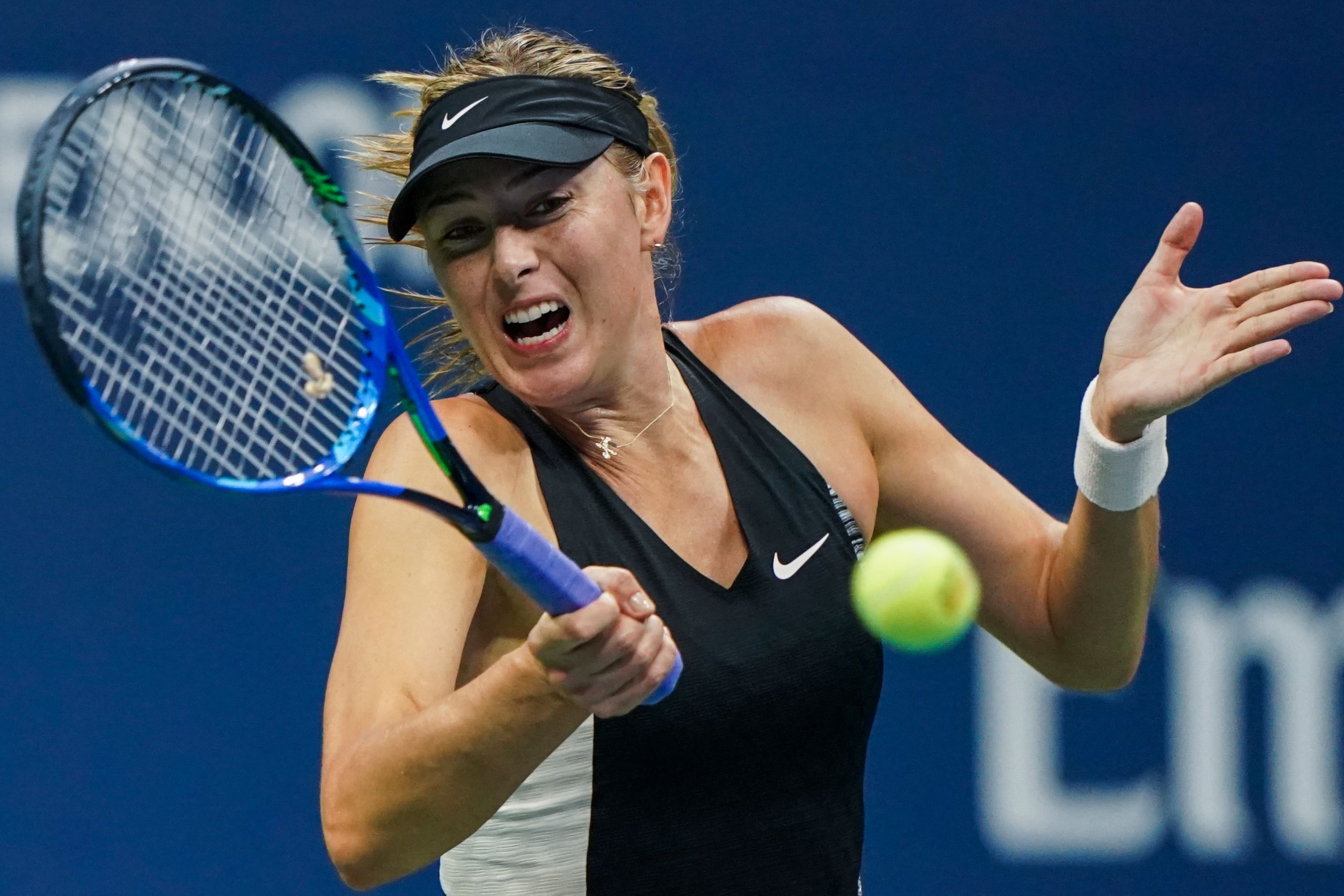  莎拉波娃回归赛场，突破纪录首场状态亮眼，美国队观众沸腾！